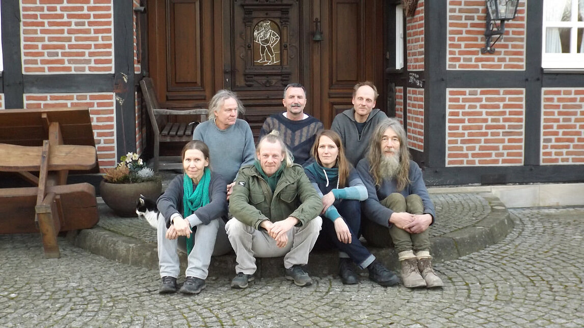 - Henrike - Anek - Markus - Martin - Anne - Jens - Friedmunt - - Henrike - Anek - Markus - Martin - Anne - Jens - Friedmunt -